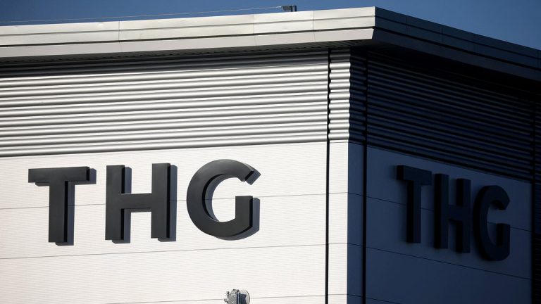 83477389-0-image-m-10_1712776361376